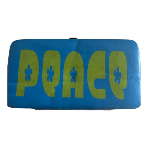 Hashtag wallet and Peace wallet set of 2 - Picture 2 of 6